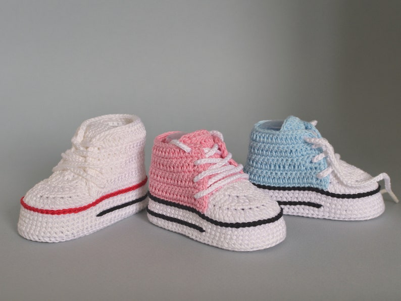 Baby Booties Crochet pattern