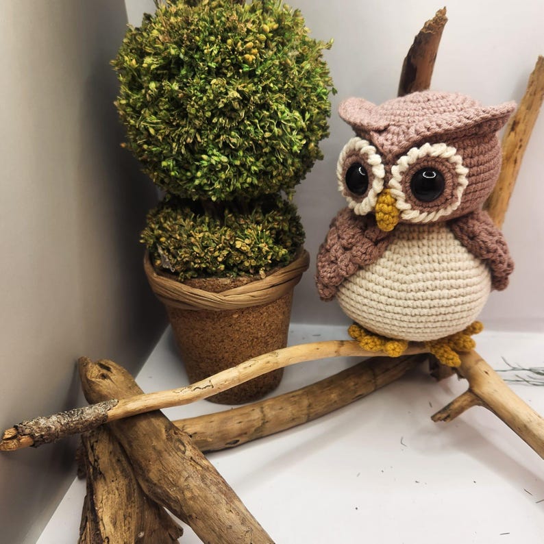 Sleepy Owl Crochet Pattern