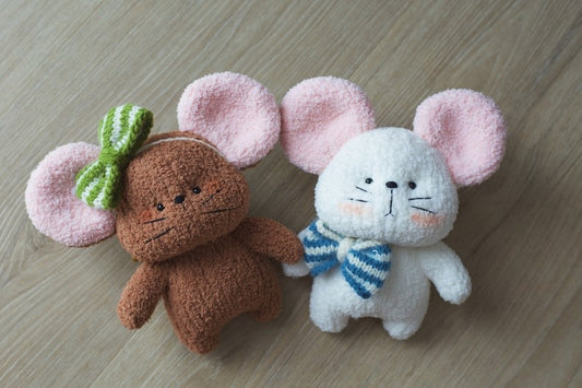 Sweet Mouse Knitting Pattern