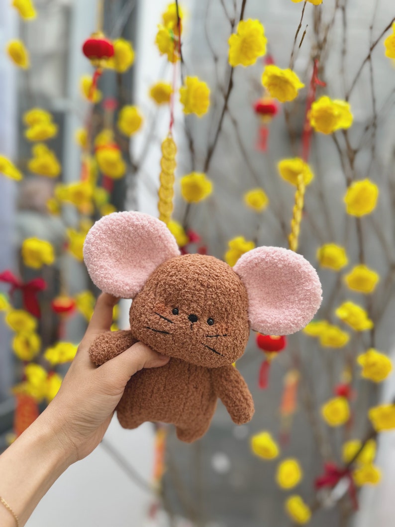 Sweet Mouse Knitting Pattern