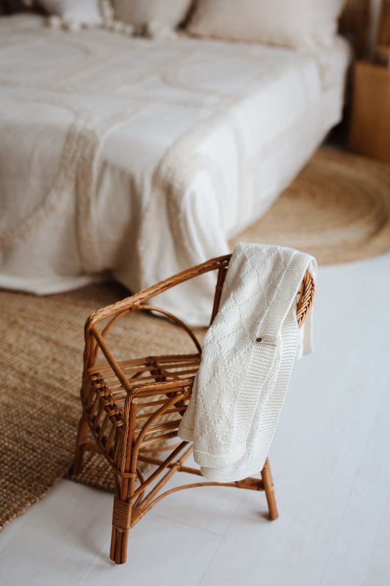 Luxe Hug Blanket Knitting Pattern