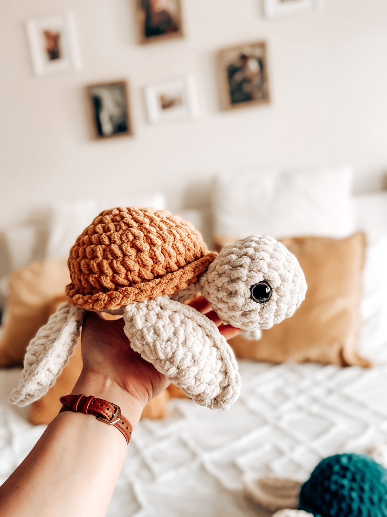 Turtle Friend Crochet Pattern