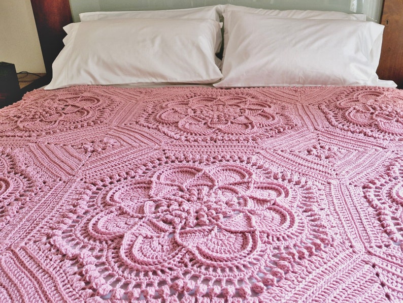 Heirloom Blanket Crochet Pattern