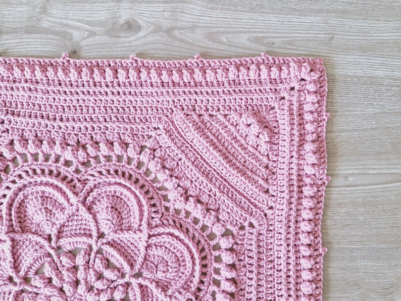Heirloom Blanket Crochet Pattern