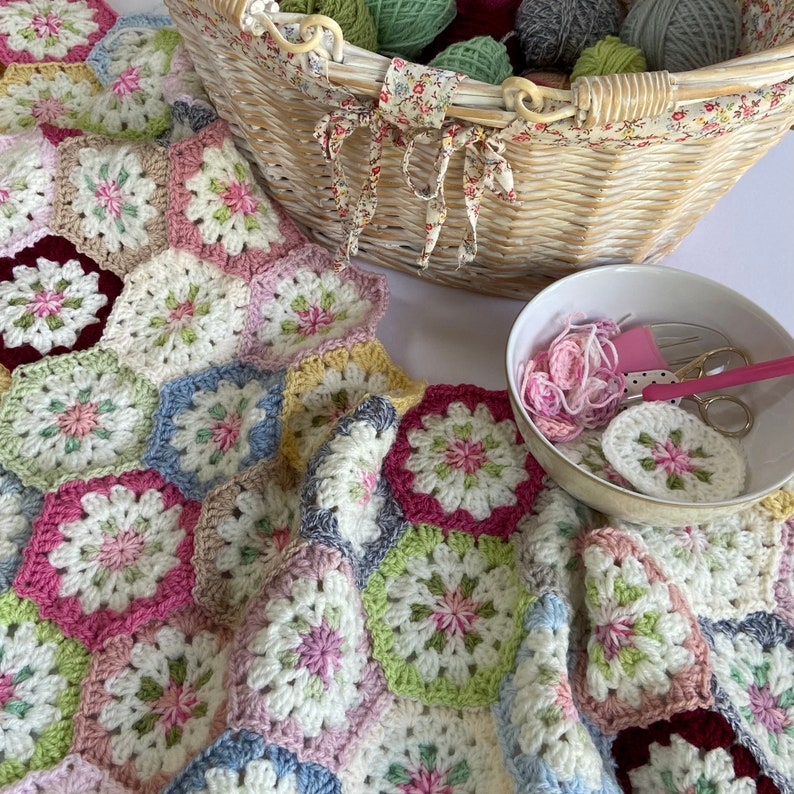 Timeless Hexagon Blanket Crochet Pattern