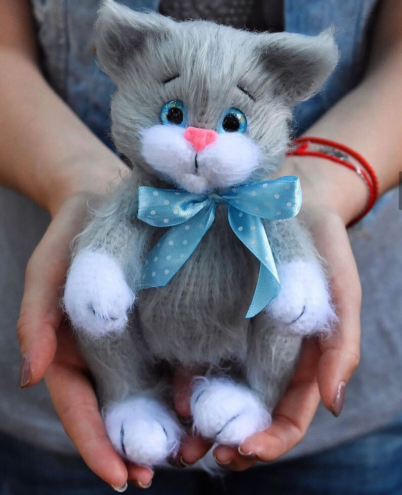 Charming Cat Amigurumi Crochet Pattern