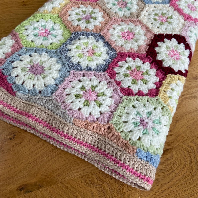 Timeless Hexagon Blanket Crochet Pattern