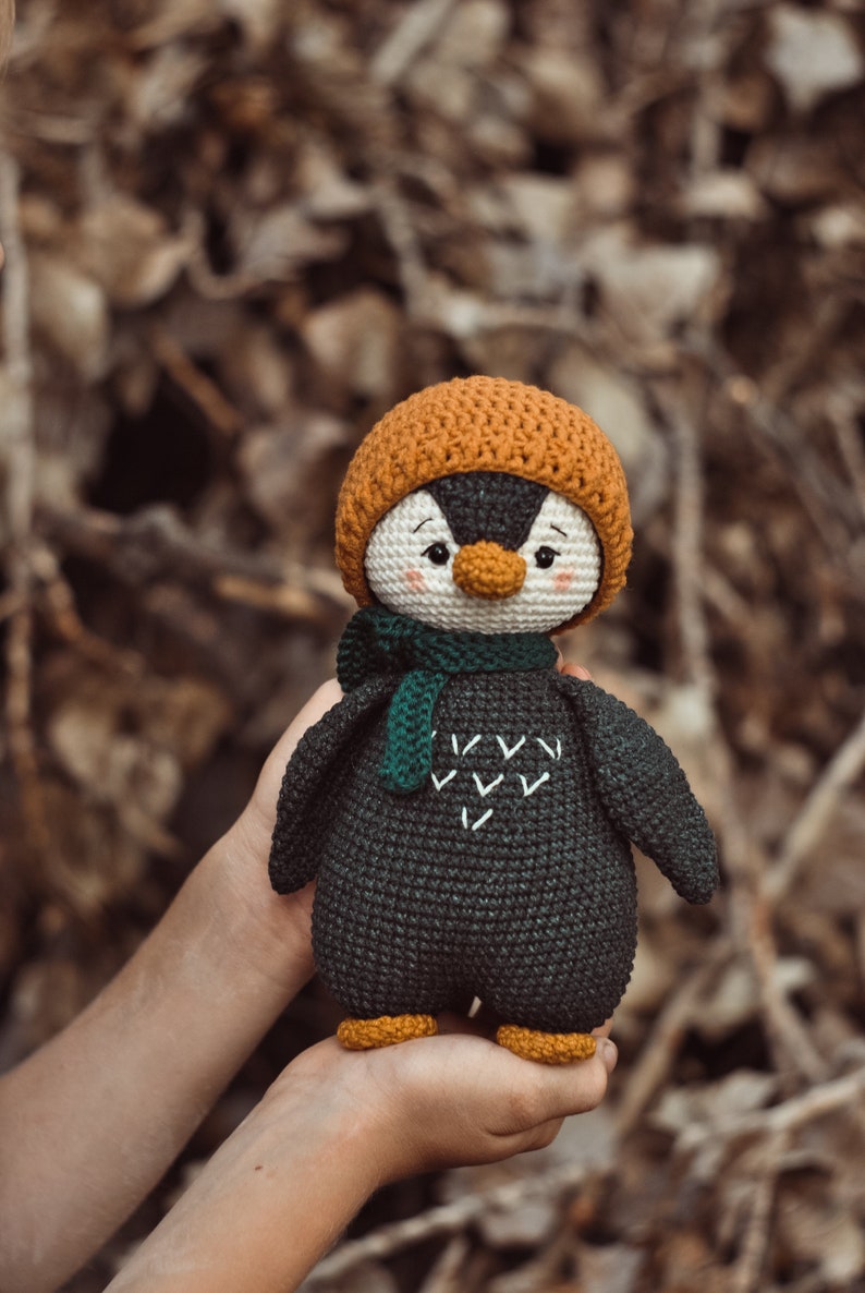 Penguin Crochet Pattern