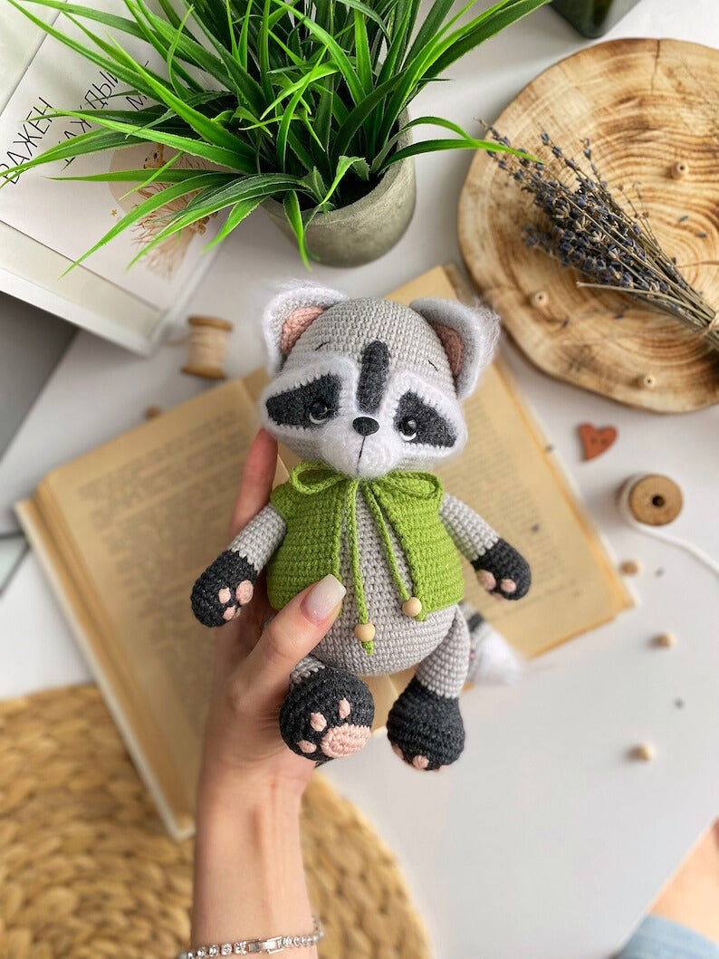 Raccoon Crochet Pattern