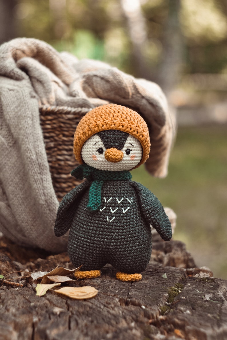 Penguin Crochet Pattern