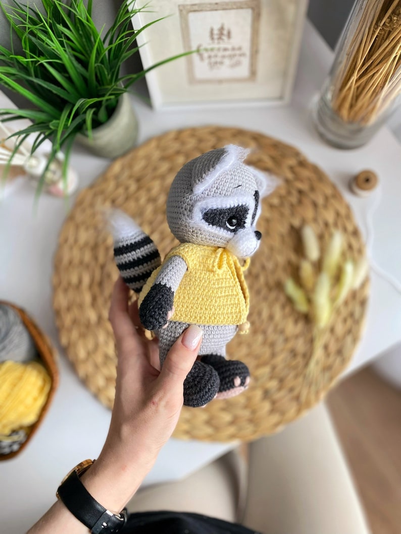 Raccoon Crochet Pattern