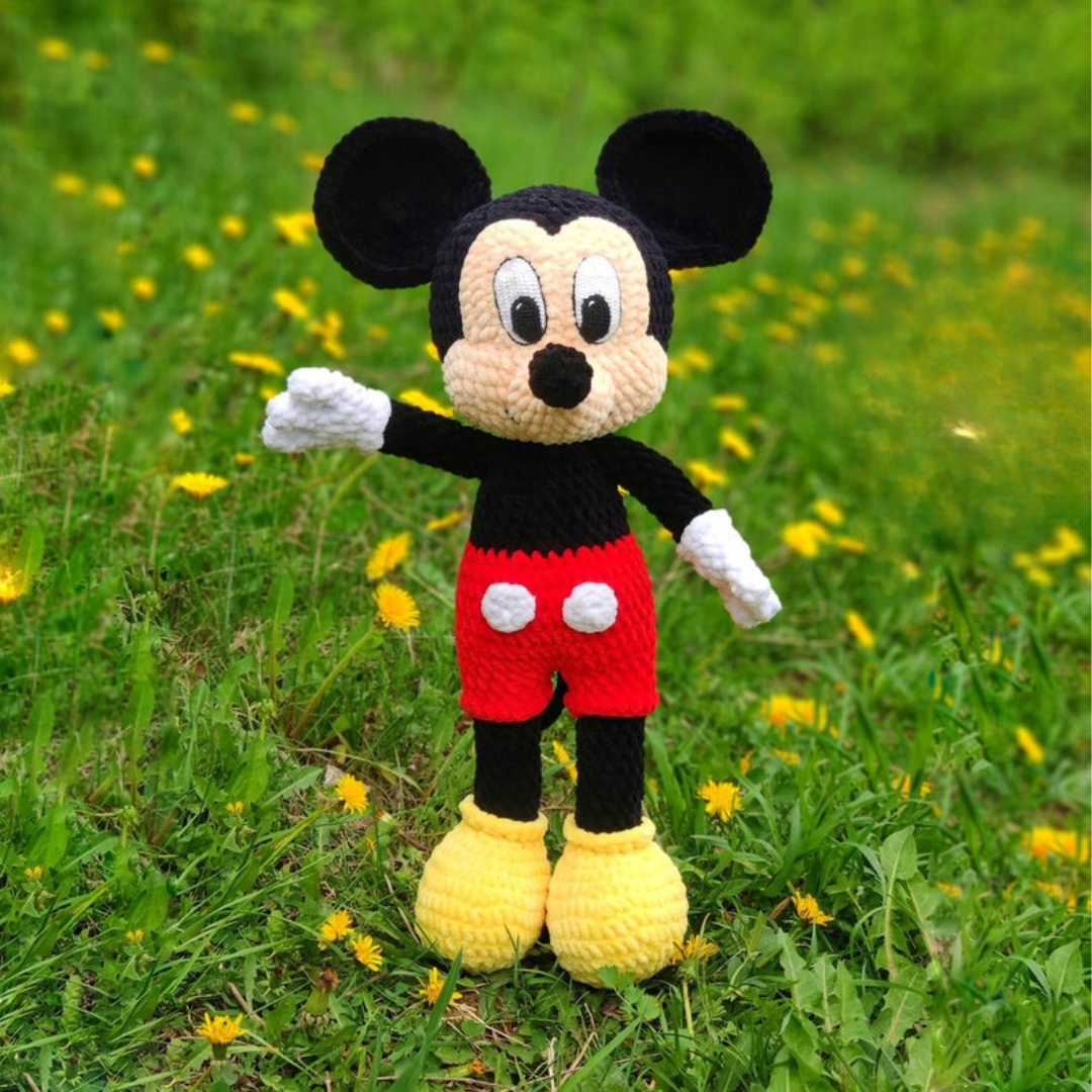 Classic Mouse Crochet Pattern